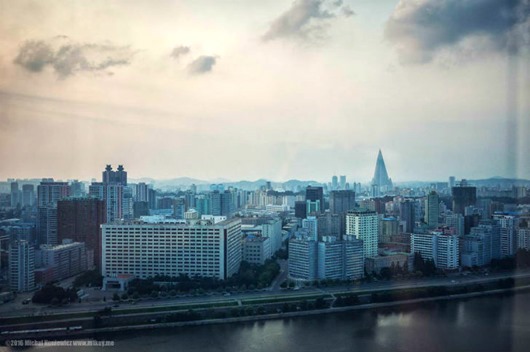 Северная Корея в фотографиях Майкла Хуневича 