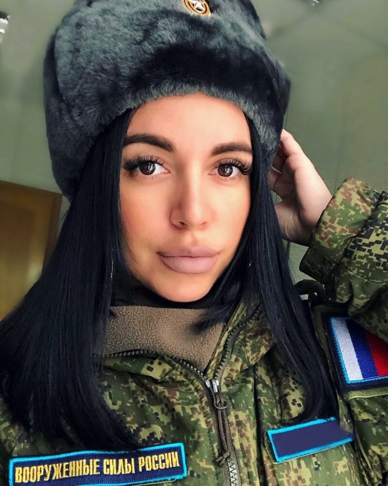 Очаровательные защитницы Отечества Очаровательные защитницы Отечества позитив