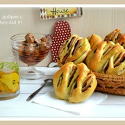 Булочки-тюльпаны с колбасой