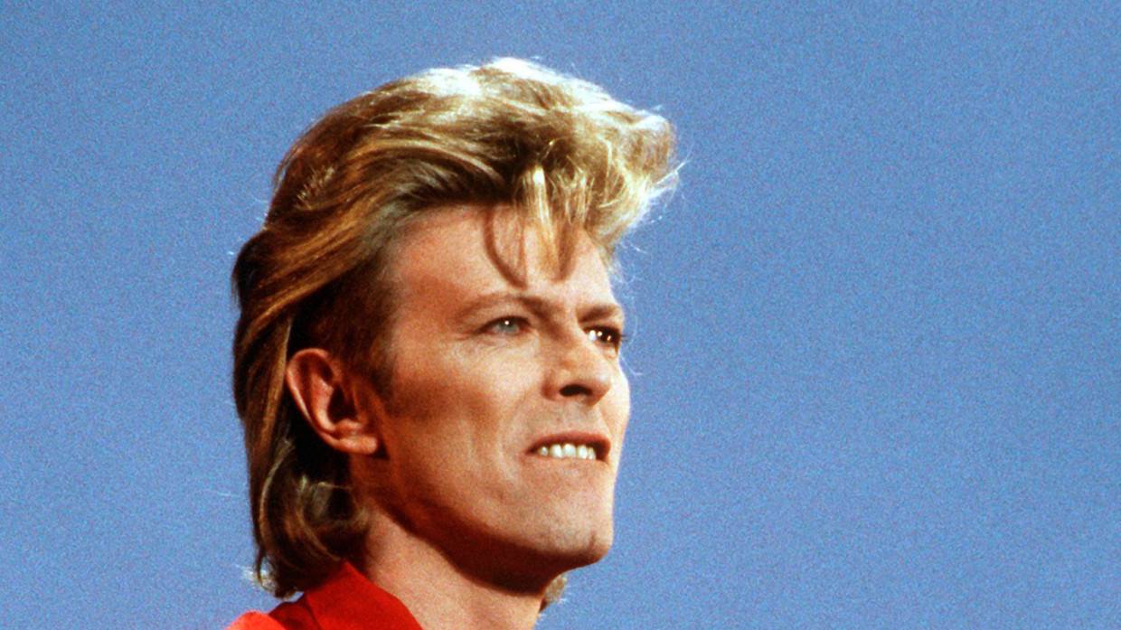 Тематический магазин в честь Дэвида Боуи начал работать в центре Лондона