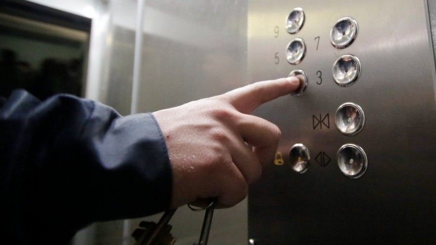 В Петербруге десятки тысяч лифтов находятся в опасном аварийном состоянии