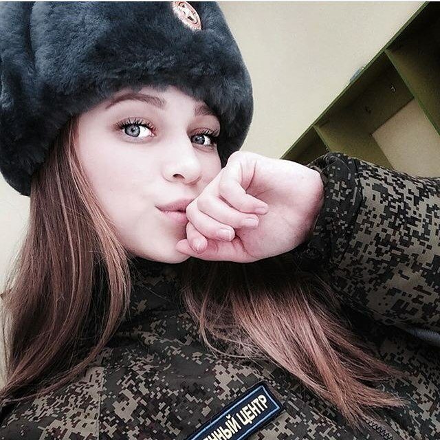 Очаровательные защитницы Отечества Очаровательные защитницы Отечества позитив