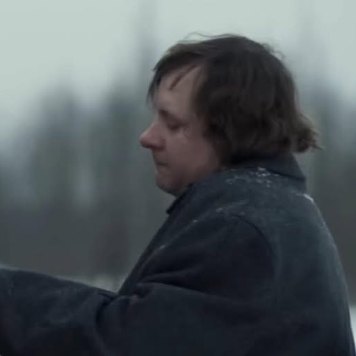 кадр из клипа