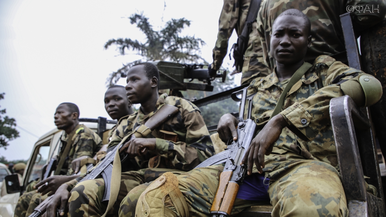 Премьер ЦАР поблагодарил российских инструкторов за обучение национальной армии