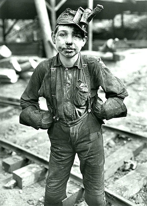 Lewis Wickes Hine - Маленький шахтер, Угольная шахта, Западная Вирджиния 1908 Весь Мир в объективе, история, фотография