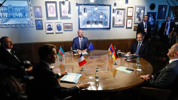 Армения – Азербайджан: переговорный процесс на фоне угроз военной эскалации Армения – Азербайджан: переговорный процесс на фоне угроз военной эскалации геополитика