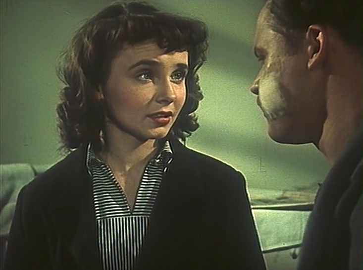 6 первых ролей Людмилы Крыловой: с чего начинался карьерный взлёт актрисы Звезды