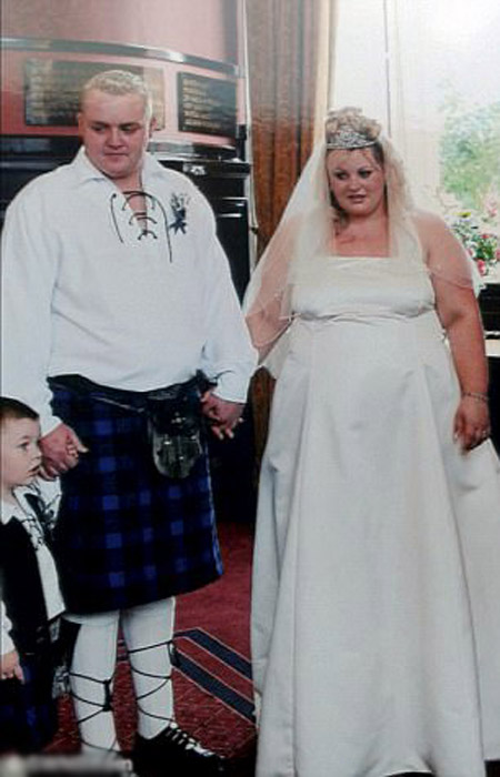 На своих свадебных фотографиях Дженис и Уильям Робертсон были еще с сильным лишним весом.