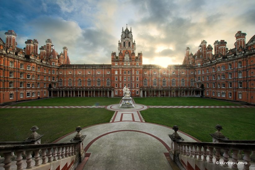 9 университетов Великобритании, которые больше похожи на волшебные замки