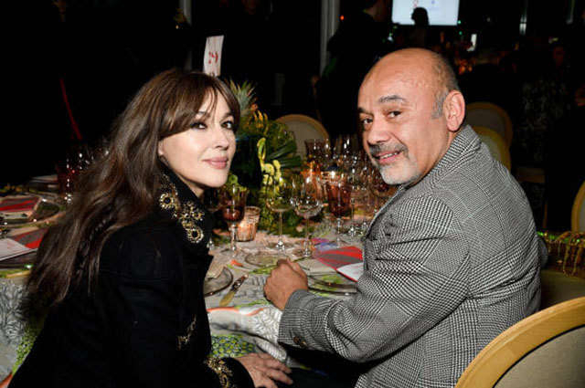 Моника Беллуччи и Памела Андерсон на гала-ужине в Париже Моника Беллуччи и Памела Андерсон на гала-ужине в Париже звездный стиль