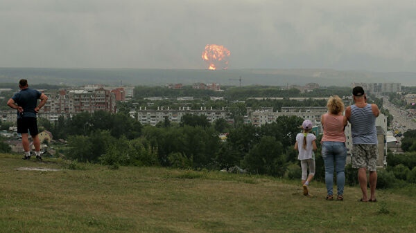 Взрывы на территории воинской части в Красноярском крае. Главное армия,взрывы,красноярский край,общество,россияне