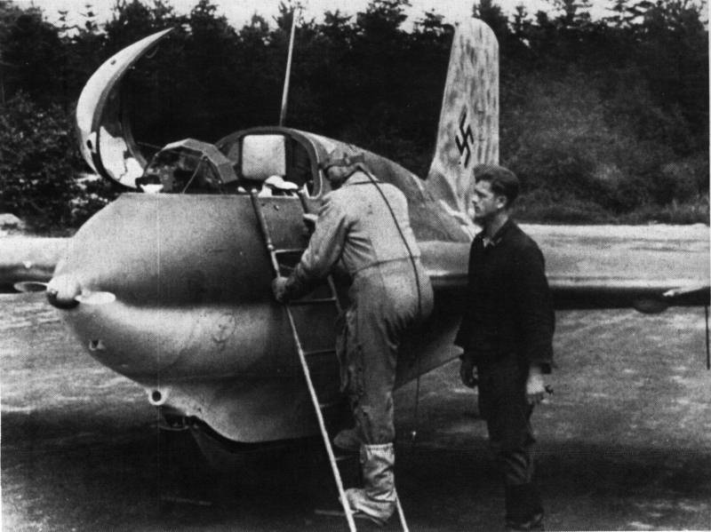 Боевые самолеты. Наглый, быстрый, бесполезный Боевые самолеты. Наглый, быстрый, бесполезный ввс