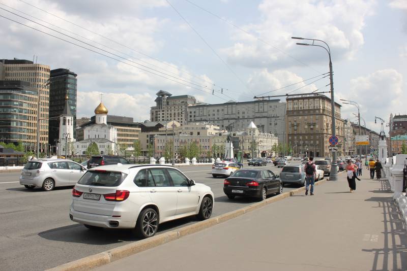 Репортаж Колорадского Таракана. Я и ваша Москва Репортаж Колорадского Таракана. Я и ваша Москва россия,украина