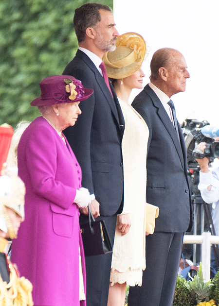 Королева Елизавета II встретила в Лондоне короля Фелипе и королеву Летицию