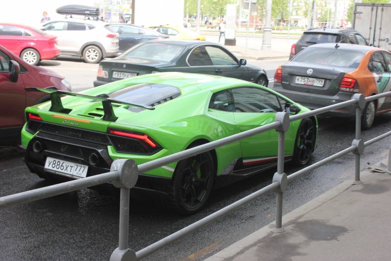 Репортаж Колорадского Таракана. Я и ваша Москва Репортаж Колорадского Таракана. Я и ваша Москва россия,украина