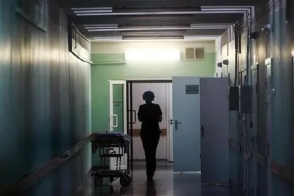 Хирурги удалили поглощавшую череп россиянина опухоль