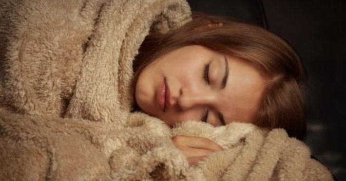 10 поразительных вещей, которые происходят с вами, когда вы спите