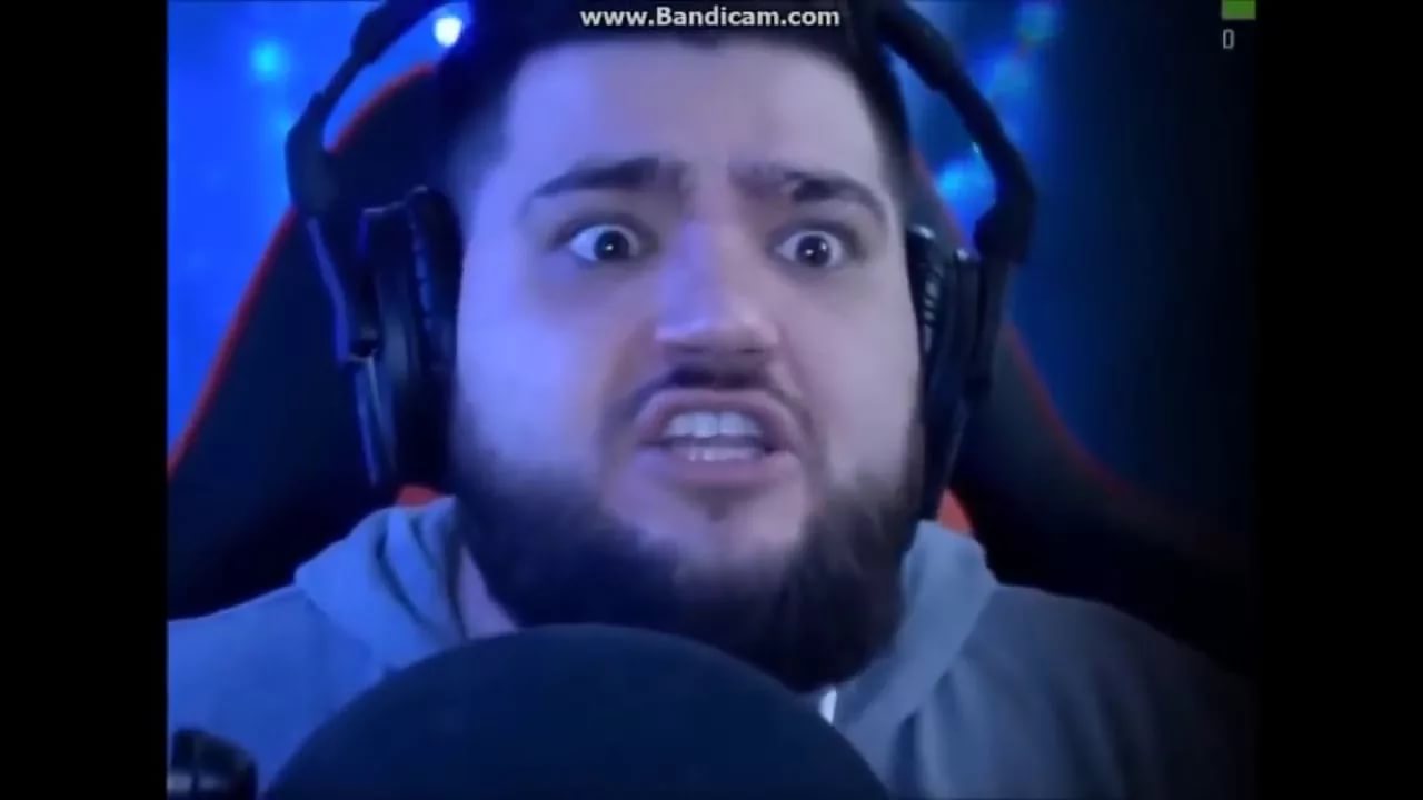 Блогер, смеющийся над смертью детей, может статься «Лучшим в Украине»