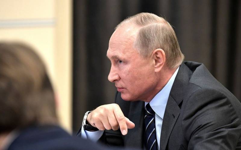 «Головоломки Путина»: почему на Западе одновременно верят в мощь и слабость России
