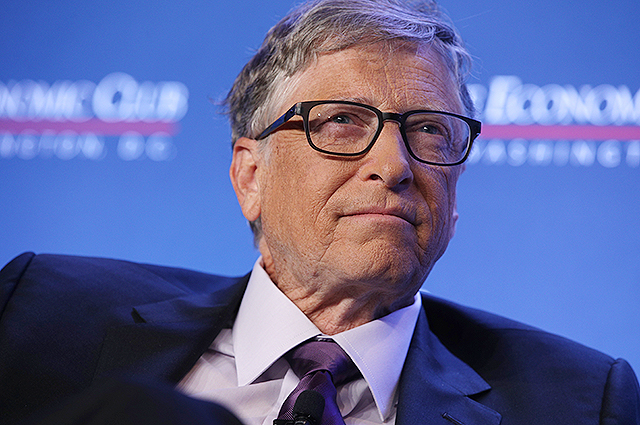 Билл Гейтс высказался о пандемии: "Мы не вернемся к нормальной жизни раньше, чем через один-два года"