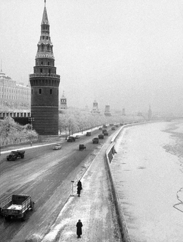 Фотографии зимней Москвы разных лет москва