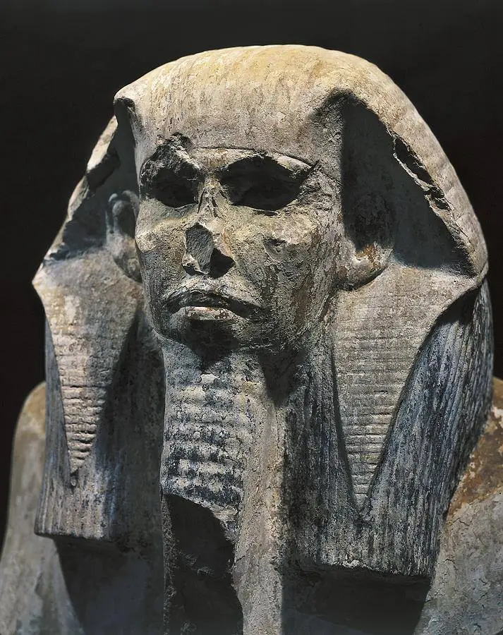 Пять столетий, последовавших за объединением Египта около 3100 г. до н.э. – первые три династии – были решающими в развитии египетского государства.-7