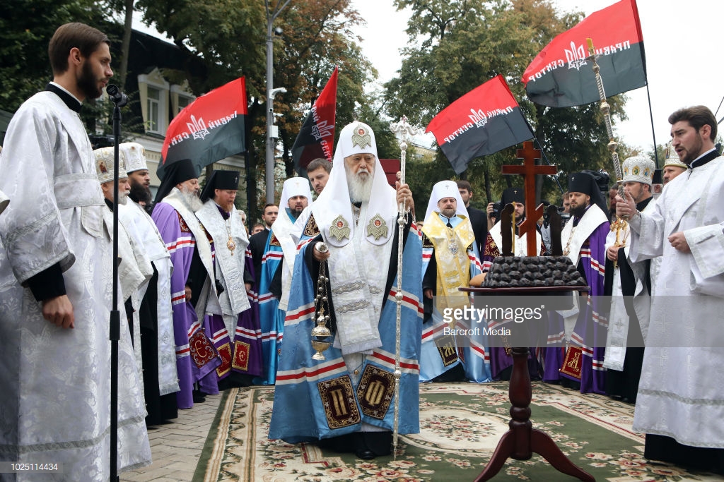 УПЦ получит автокефалию. Что думаете?