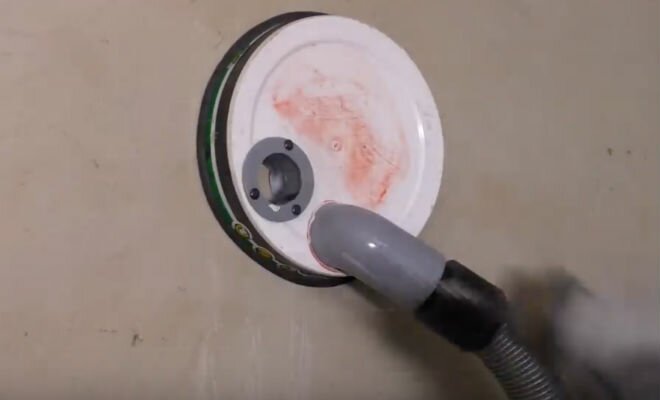 Как уменьшить количество пыли от дрели