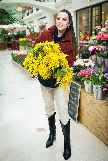 Альбина Джанабаева, Наталья Подольская, Риналь Мухаметов и другие дали необычный старт весне Альбина Джанабаева, Наталья Подольская, Риналь Мухаметов и другие дали необычный старт весне Звезды / Новости о звездах