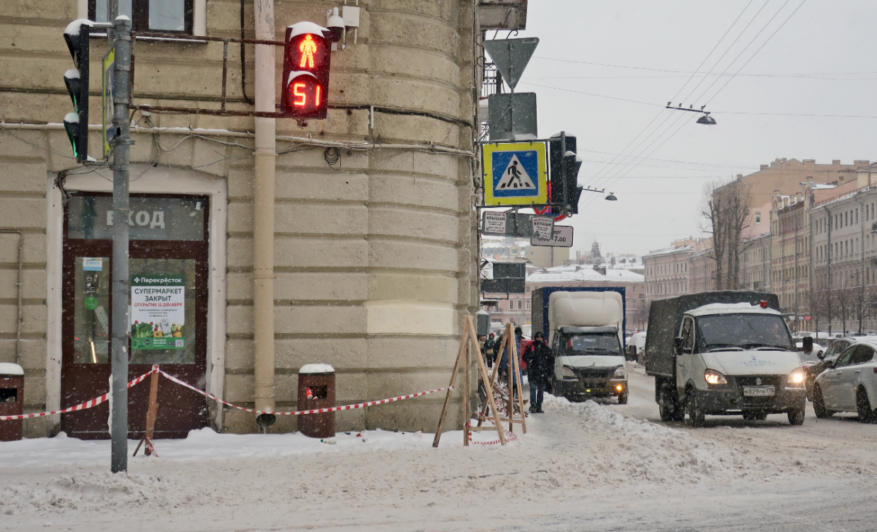 Эксперт по транспорту Коломин обозначил главные проблемы с зимними дорогами в Петербурге Общество