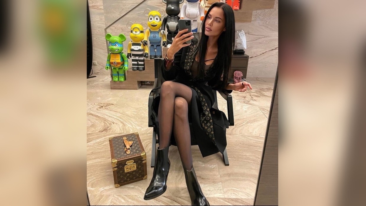 Модель Анастасия Решетова официально признала, что стала мусульманкой