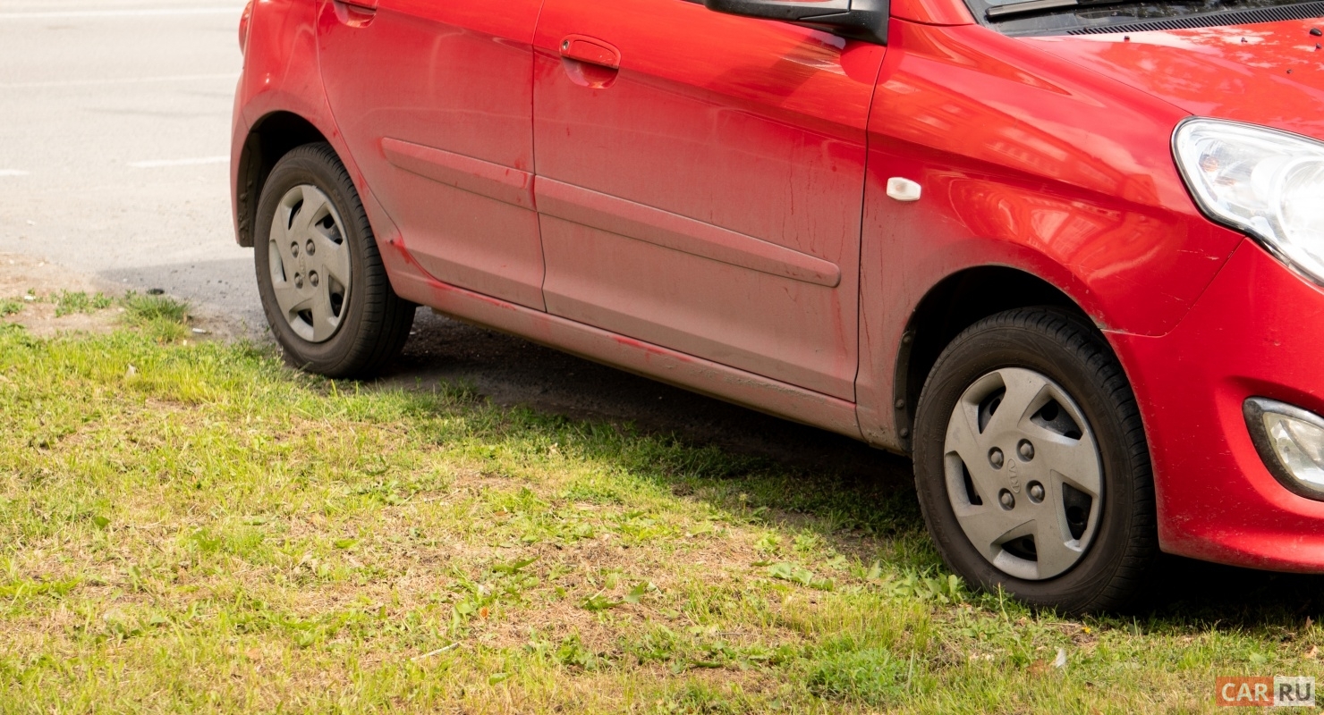 Машине — место. Как обустроить парковку на даче?