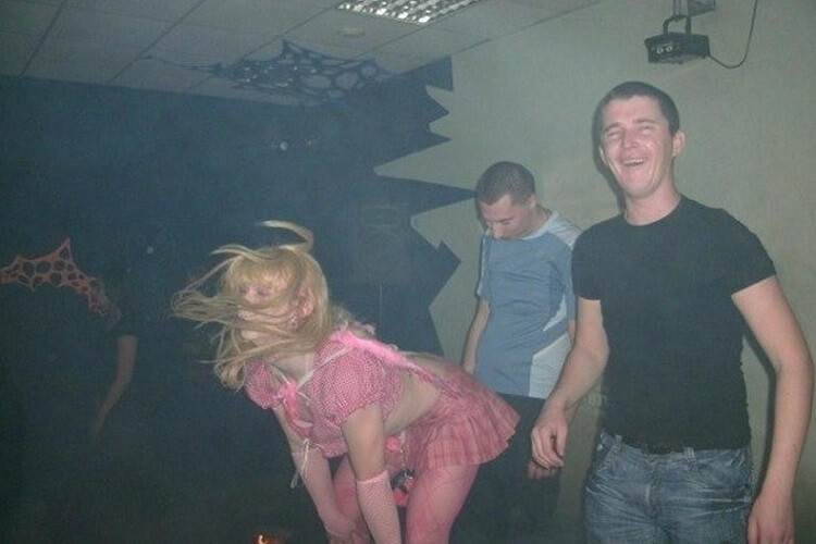 Едем, едем в соседнее село на дискотеку! Едем, едем в соседнее село на дискотеку!