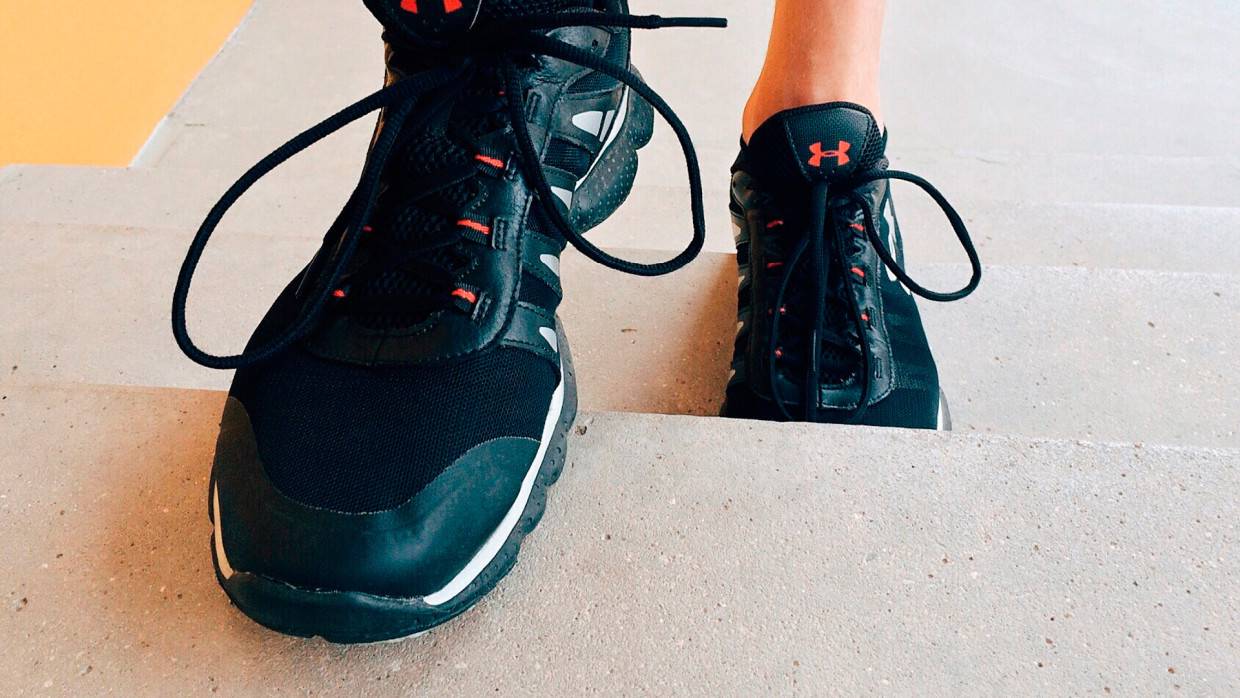 Профессор Хираидзуми объяснил, как избавиться от лишних килограммов при помощи лестницы