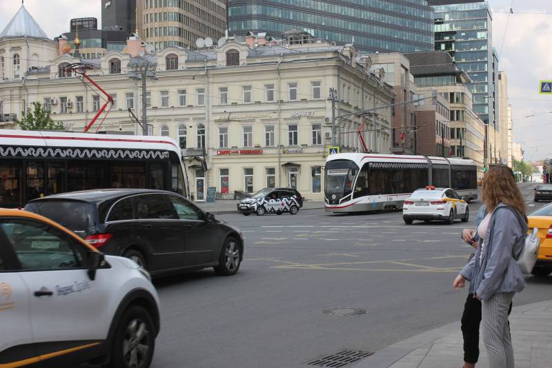 Репортаж Колорадского Таракана. Я и ваша Москва Репортаж Колорадского Таракана. Я и ваша Москва россия,украина