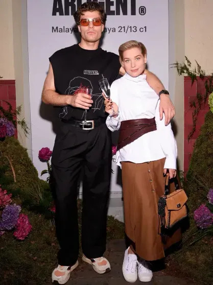 Кристина Асмус отметила 38-й день рождения с дочерью от Гарика Харламова и друзьями Асмус, Кристины, рождения, Кристина, Чайкина, дочерьюДень, Валерий, развода, ЦукановаКотт, АсмусКристина, Харламова, стали, бывшего, позже, Евдокимовым, продюсером, Романом, встречалась, актёром, Бурцом