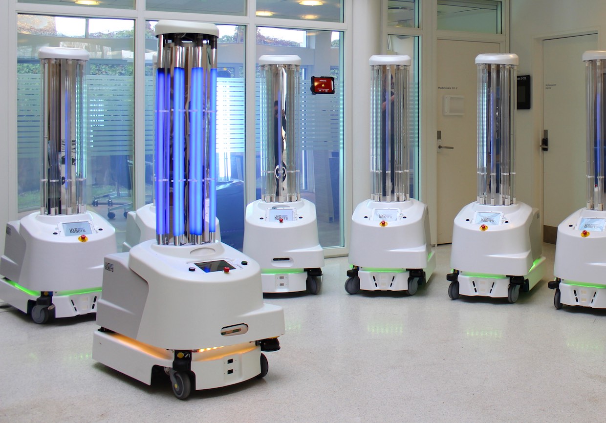 Датская UVD Robots объявила об успехах роботов, дезинфицирующих больницы от коронавируса