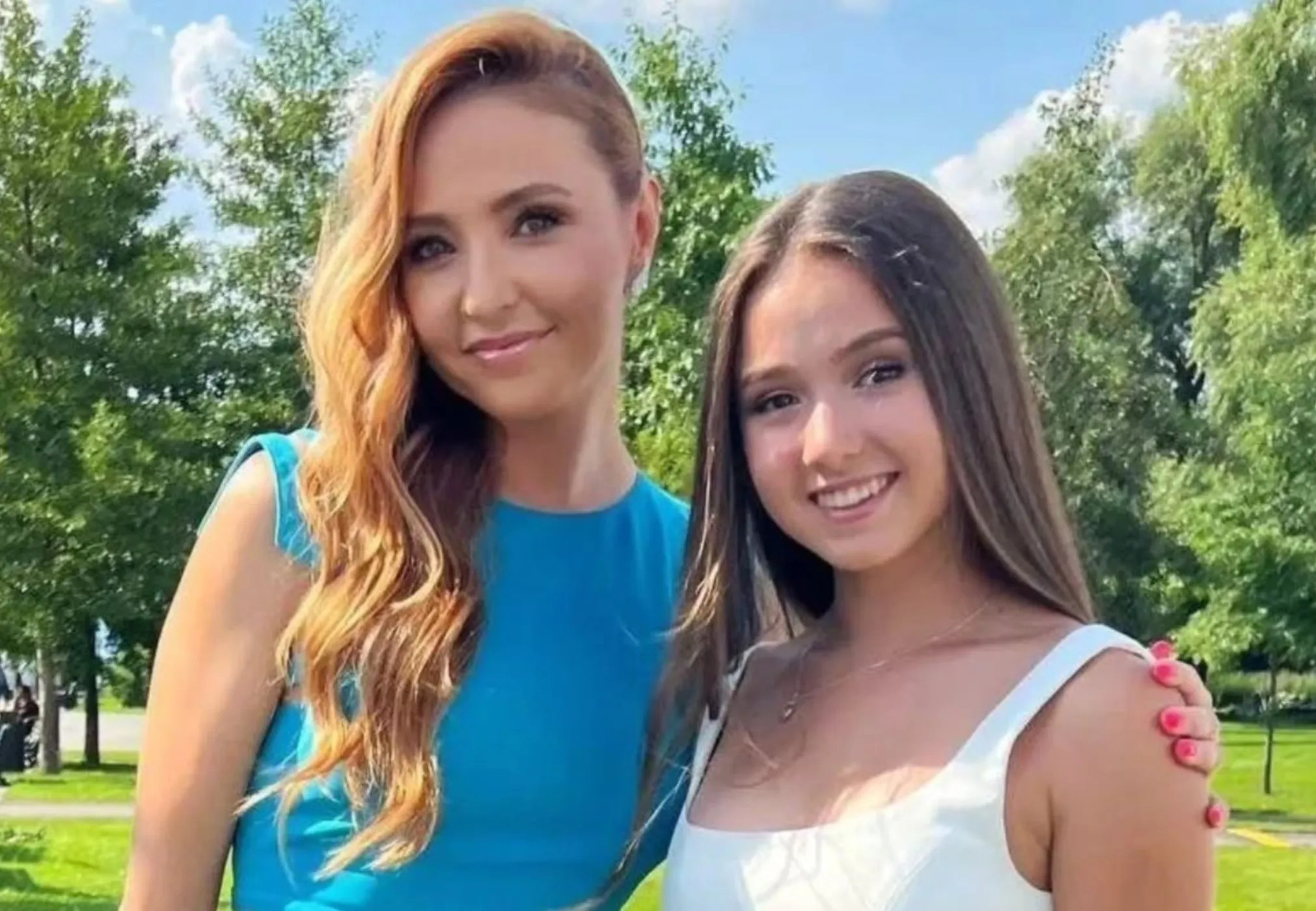 Татьяна Навка показала редкие фото с Камилой Валиевой по случаю её 20-летия