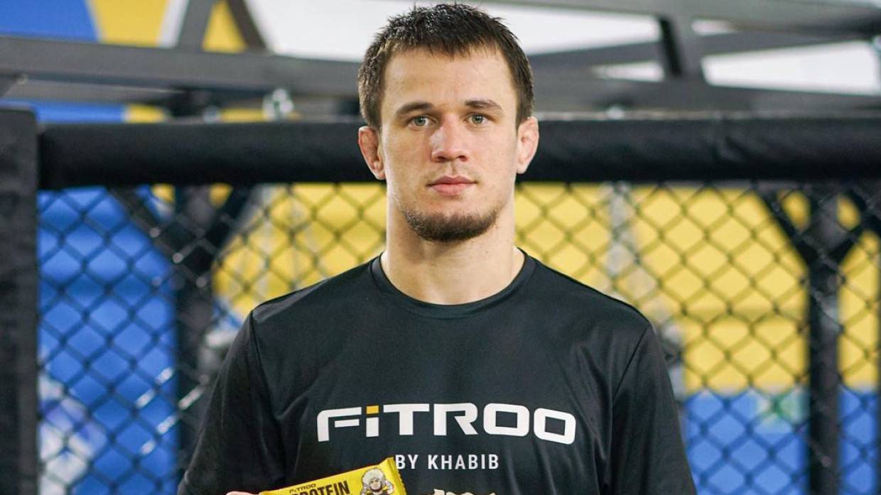 Задержанного брата Нурмагомедова не могут отправить в Дагестан