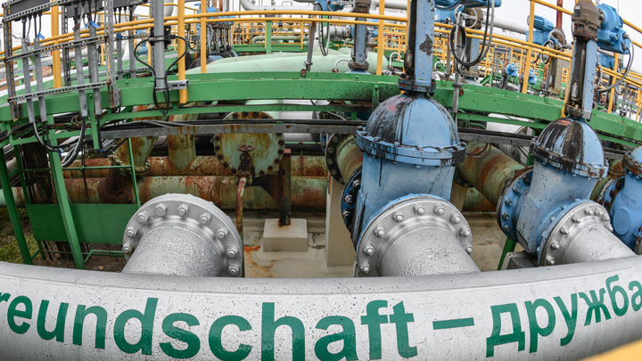 Нефть с хлоридами: Как Белоруссия пытается нажиться на российской ошибке Нефть с хлоридами: Как Белоруссия пытается нажиться на российской ошибке геополитика