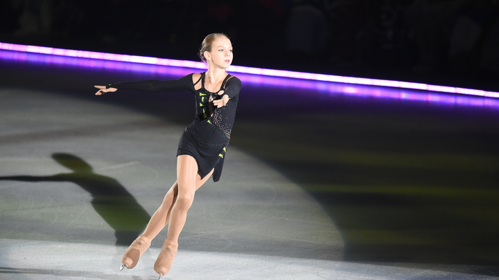 Российские четыре четверных: Фигуристка Трусова установила мировой рекорд на турнире в Японии