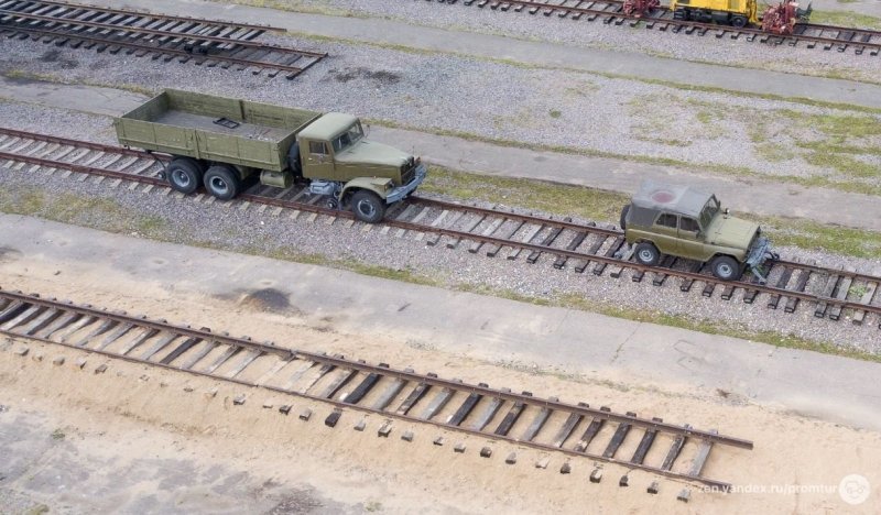 Как по рельсам. Буквально. Автомобили на железнодорожном ходу Как по рельсам. Буквально. Автомобили на железнодорожном ходу