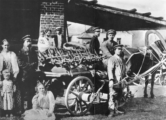 Как работали и отдыхали русские крестьяне: Фотографии начала XX века Как работали и отдыхали русские крестьяне: Фотографии начала XX века