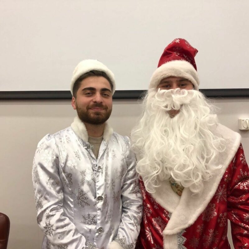 25 фото необычных снегурочек, от которых у вас появится новогоднее настроение 