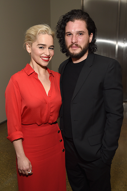 Все о личной жизни Эмилии Кларк: с кем встречалась звезда Все о личной жизни Эмилии Кларк: с кем встречалась звезда