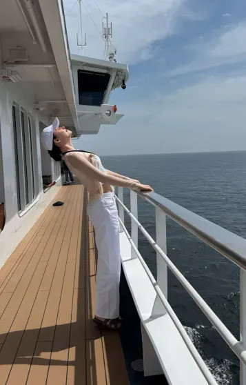 Ксения Собчак, Оксана Самойлова, Ирина и Борис Зарьковы, Борис Белоцерковский путешествуют по Латинской Америке Борис, Собчак, Ксения, Оксаны, СамойловаОксана, Оксана, Самойлова, Белоцерковский, укачивает, время, RendezVous, после, Елена, рассказала, Николай, лайнере, Зарьковы, отправились, Латинской, Ирина