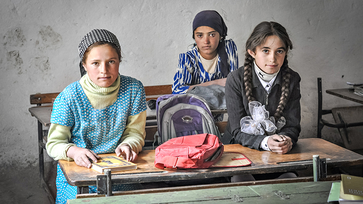 УЧЕБНИКИ НЕНАВИСТИ К РОССИИ ДЛЯ СРЕДНЕЙ И ВЫСШЕЙ ШКОЛЫ СРЕДНЕЙ АЗИИ