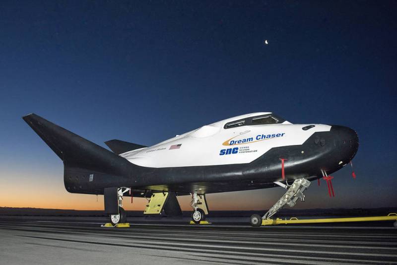 Пентагон хочет военно-транспортную модификацию космоплана Dream Chaser оружие