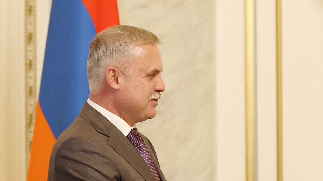 Генсек ОДКБ Зась назвал угрозой события в Казахстане