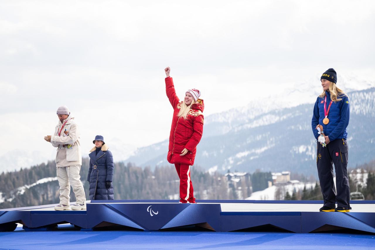 Варвара Ворончихина с медалью